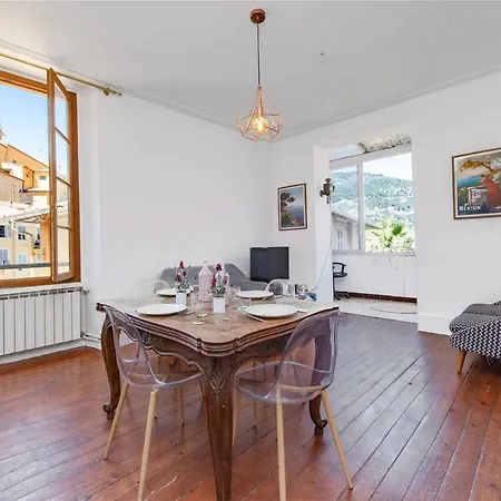 Apartman Sejour Authentique Dans La Vieille De *