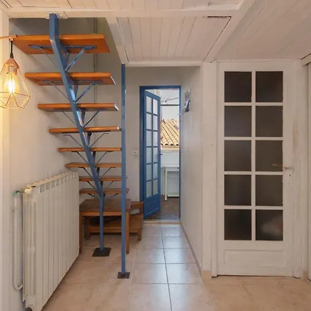 Apartman Sejour Authentique Dans La Vieille De Menton