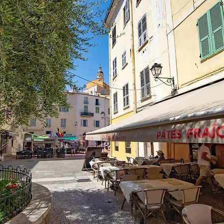 Apartman Sejour Authentique Dans La Vieille De *